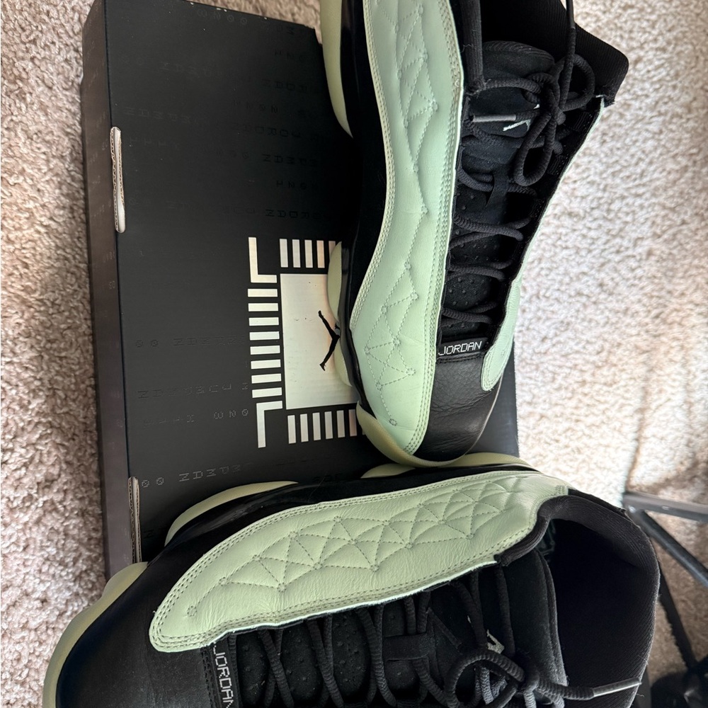 Nike Black and Mint Athletic Shoes